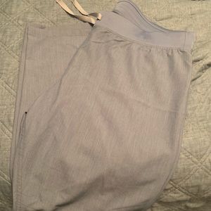 Women’s Figs Livingston Scrub Pants